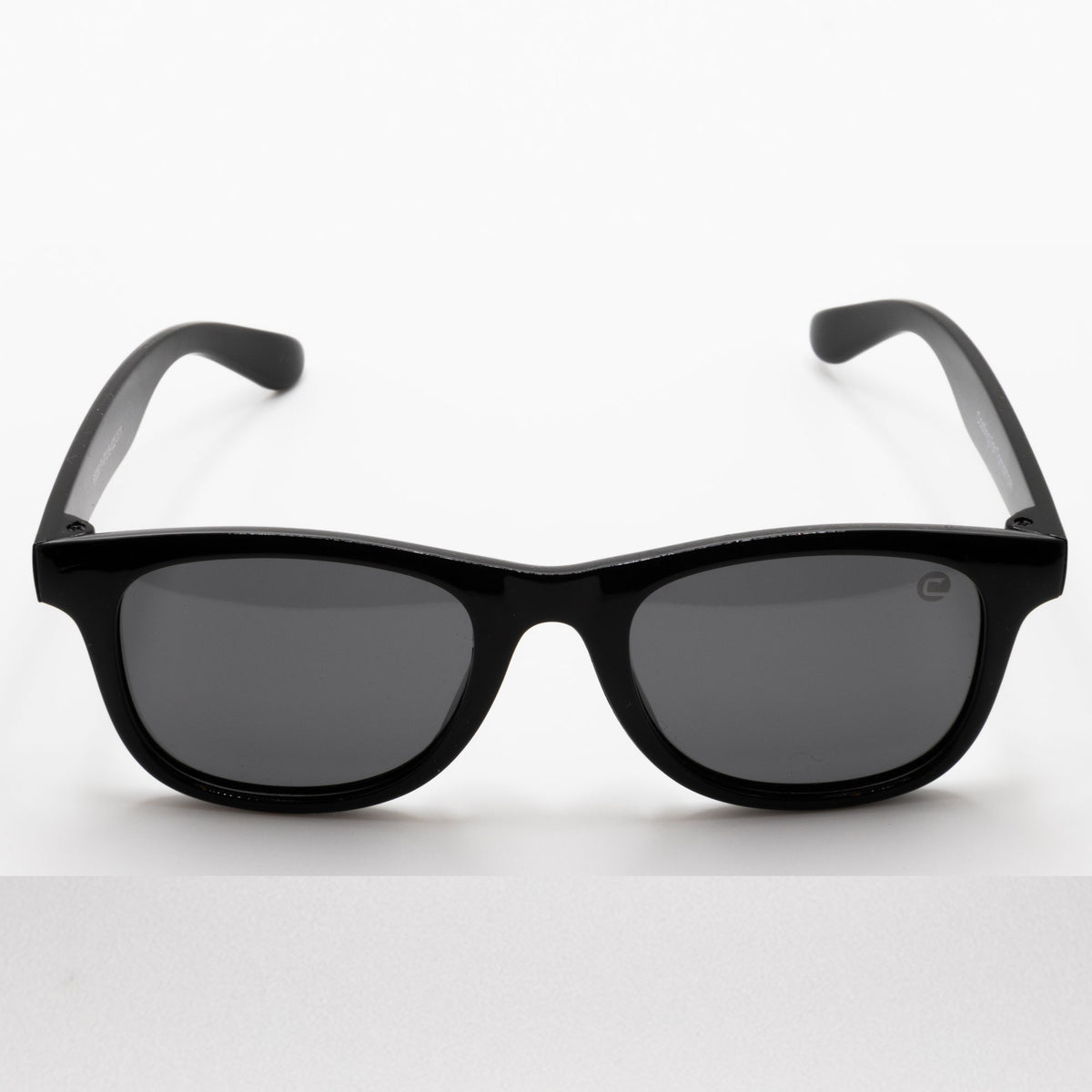 Minnow Kids in Gloss Black, front view