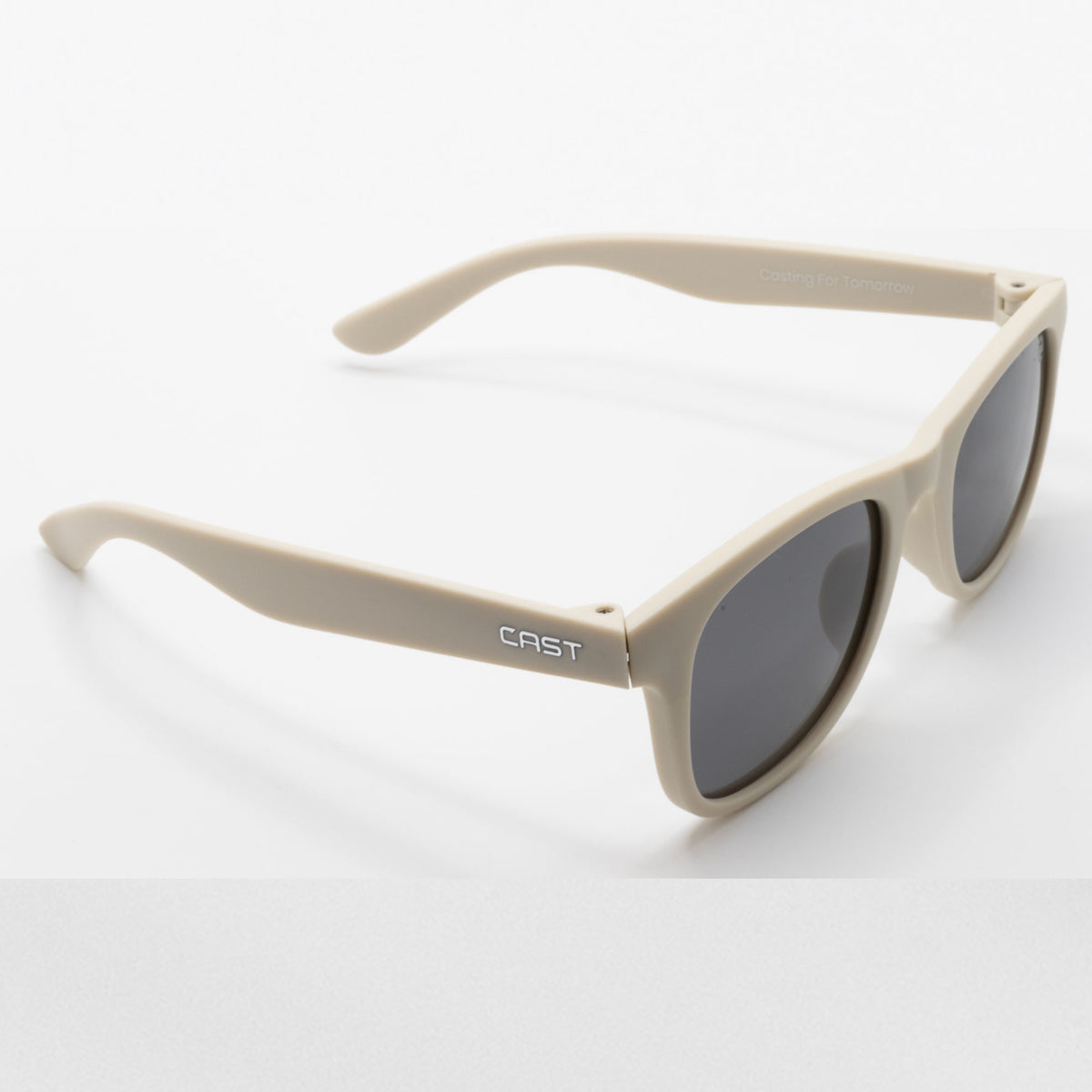 Minnow Kids in Matte Cream, side view