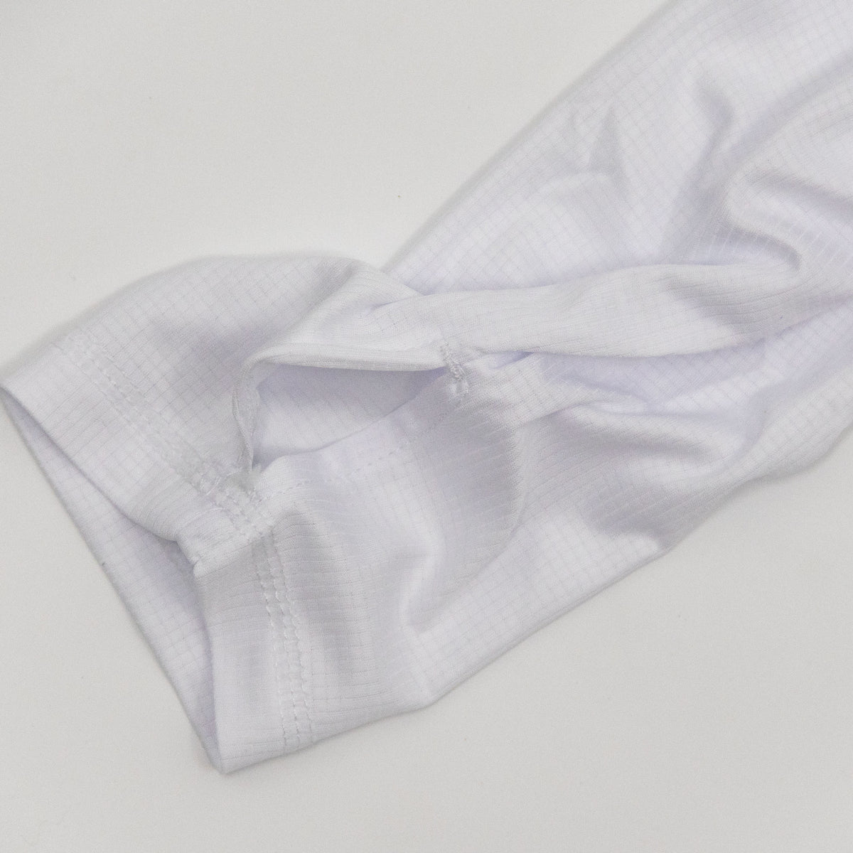 White BreezeTec thumb hole